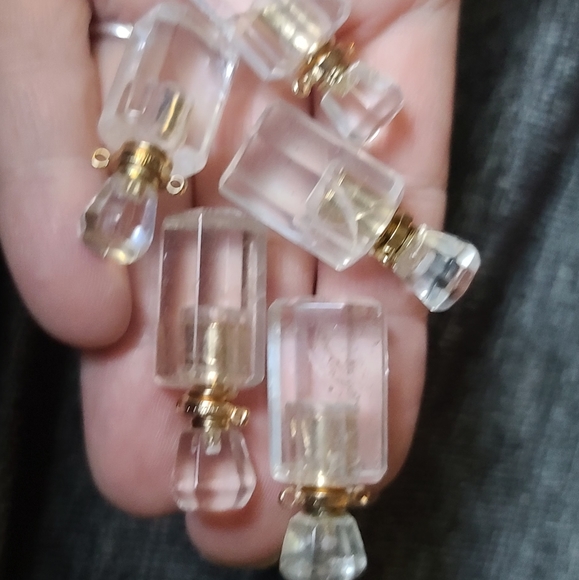 SOLD OUT! Clear quartz stone bottle pendants - Picture 6 of 6